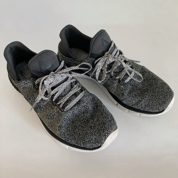 •REEBOK• ZPrint Her Mtm Size 7.5 Coal/White - Picture 5 of 13